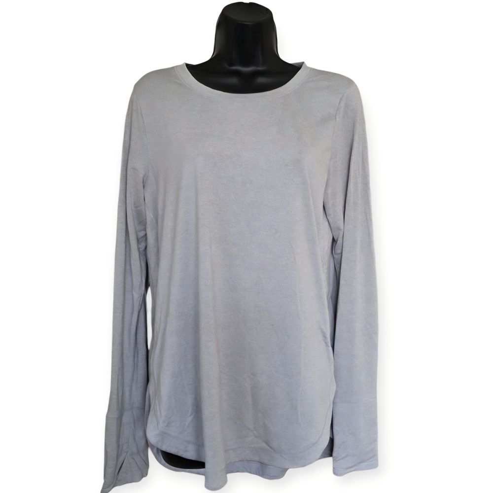 ❤️Athleta Light Gray Long Sleeve Top☆